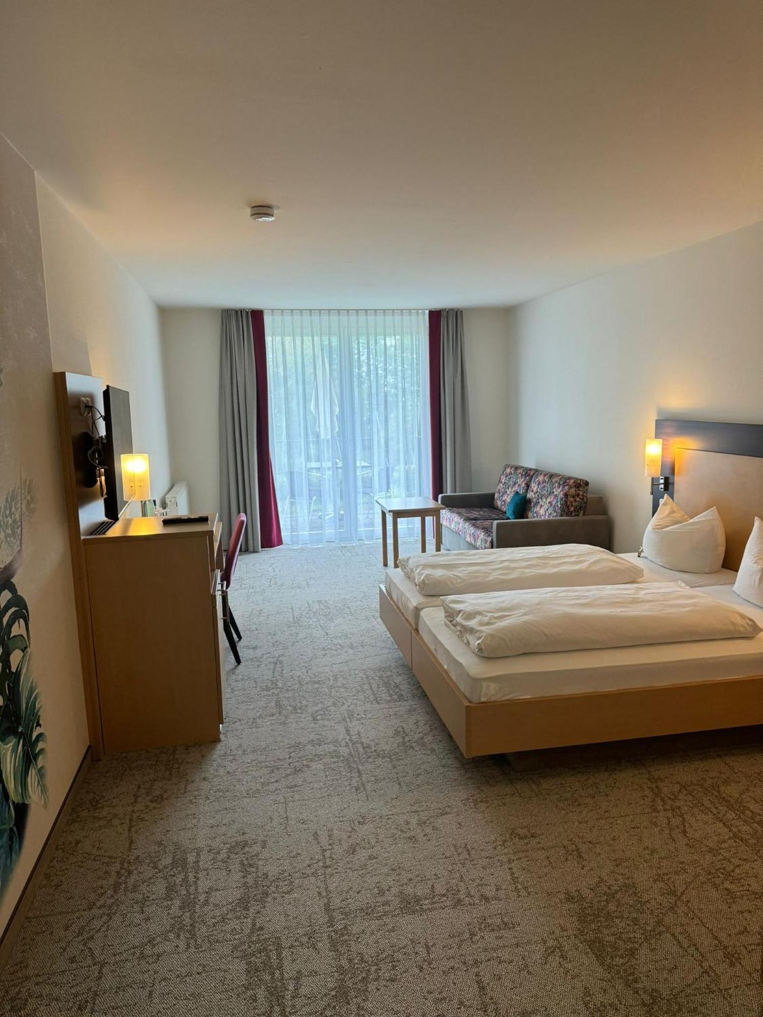 Hotel Rosmarin Бодман-Людвігсгафен Екстер'єр фото